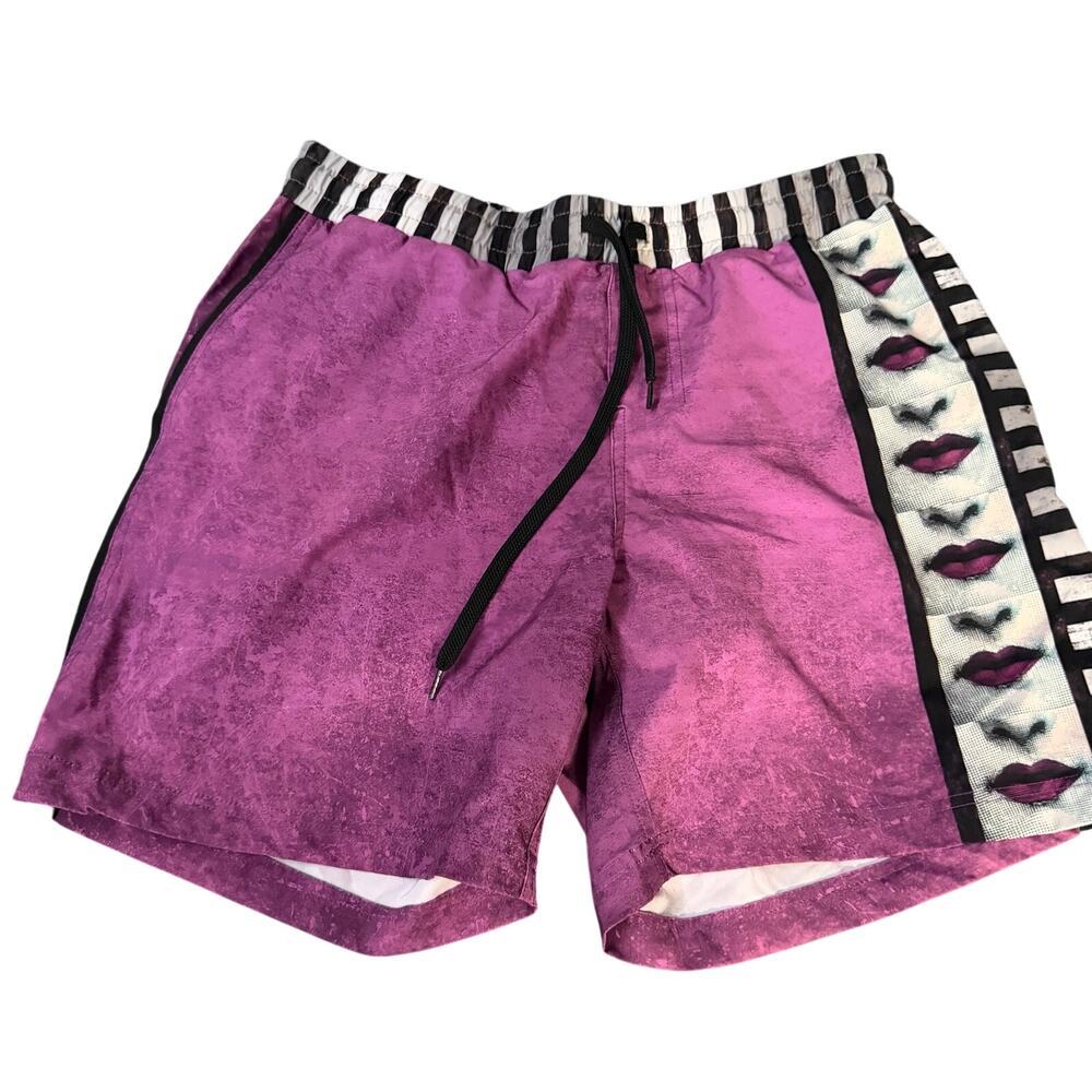 Niyama Sol men activewear yoga/swim shorts sz 32 purple w kisses colorful unique